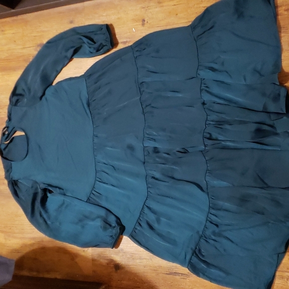 Banana republic green satin style tiered dress maxi - Picture 1 of 6